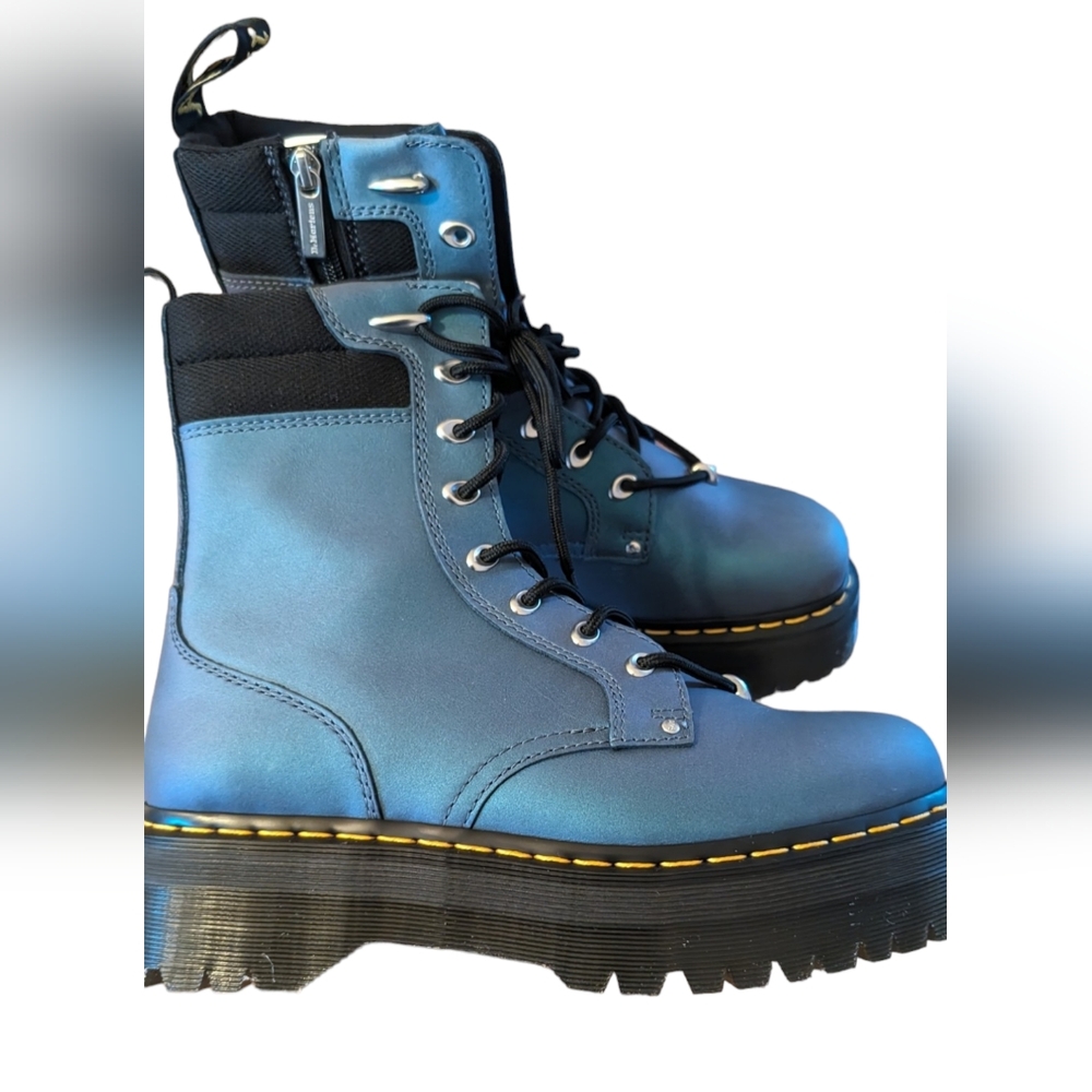 Dr. Martens